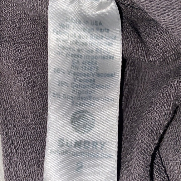 Sundry Ankle Zipper Leggings in Charcoal Gray - Picture 7 of 8